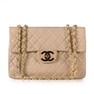 Vintage Chanel Jumbo