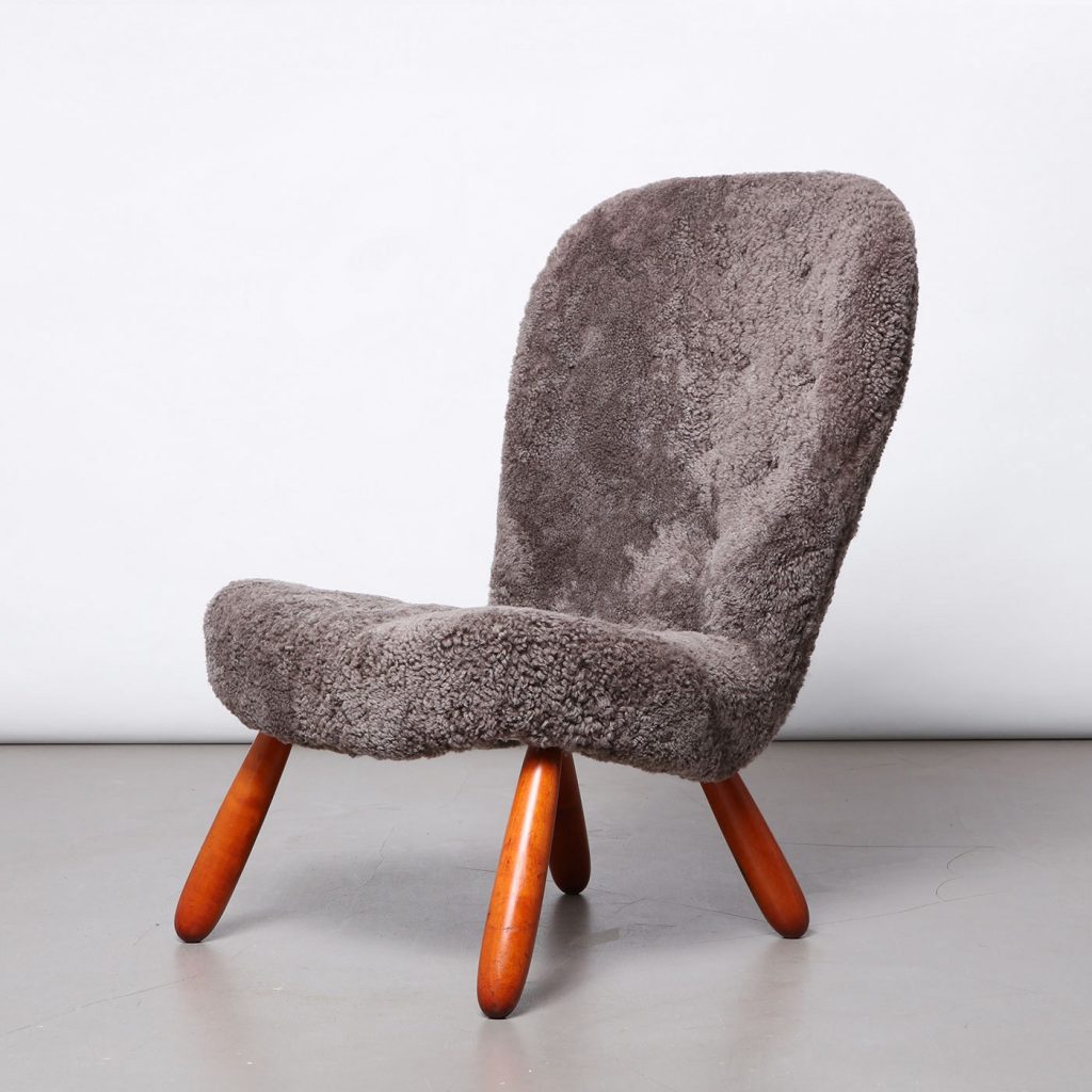 Arnold Madsen 'Clam' Chair in Sheepskin, 1940s