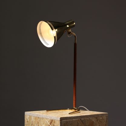 Paavo Tynell '9224' Table Lamp in Brass and Leather, 1950s