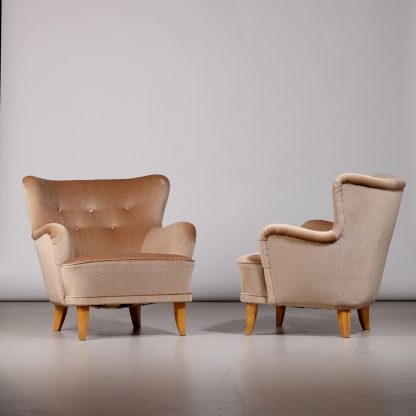 Ilmari Lappalainen Pair of 'Laila' Armchairs, 1950s - Image 2